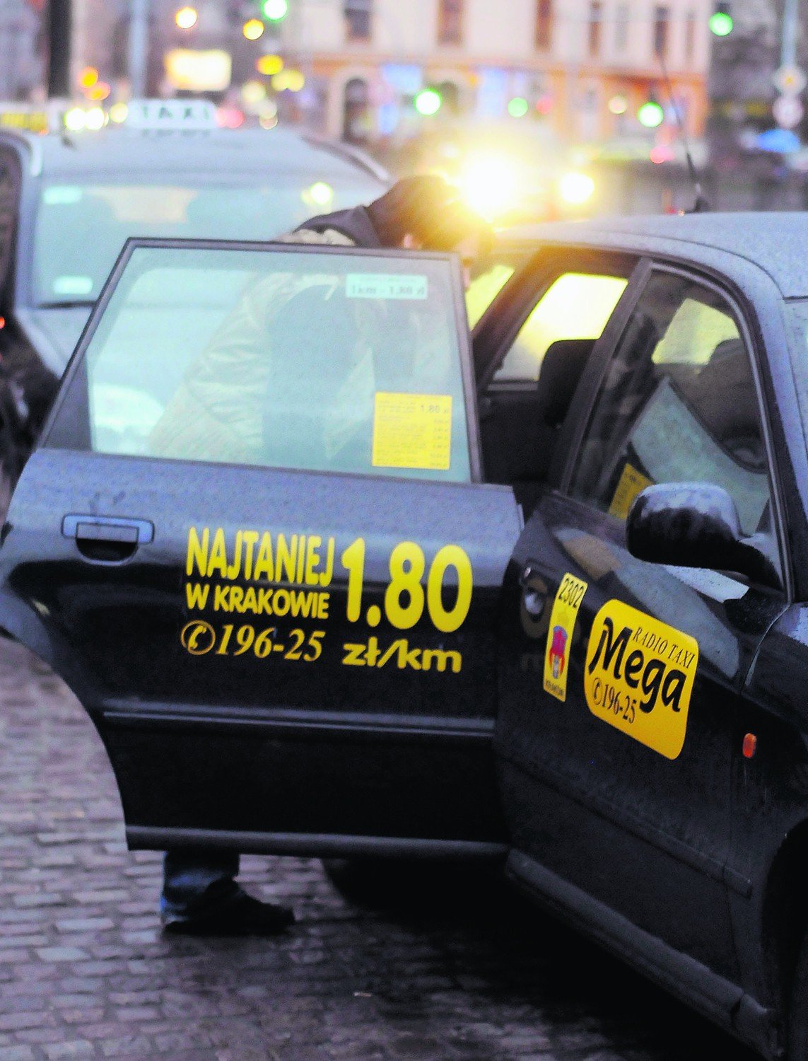 Kraków: sprawdziliśmy ceny za przejazd taksówką. I-car najtańszy | Kraków  Nasze Miasto