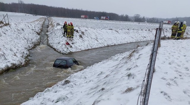 To miejsce, w którym w 2021 roku doszło do tragicznego zdarzenia. Wówczas zginął mężczyzna, poruszający się samochodem dostawczym