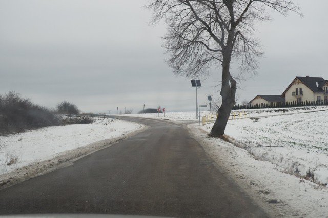 Remont przejdzie m.in. droga Radziki Duże-Wąpielsk. Gmina dołoży do tej inwestycji blisko 1 mln zł