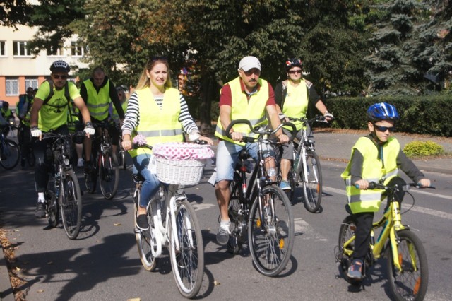 Tour de Radomsko 2019. Charytatywny rajd rowerowy rozpoczęty