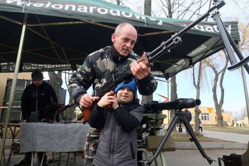 „20 lat Polski w NATO”. Piknik wojskowy w Lublinie (ZDJĘCIA)              