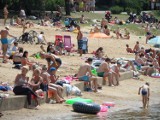 Kąpielisko w Dolinie Trzech Stawów w Katowicach [ZDJĘCIA] Na plaży jak nad morzem