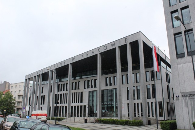 Sąd Apelacyjny w Krakowie rozpoznaje sprawę oskarżonego o oszustwa Adama K.