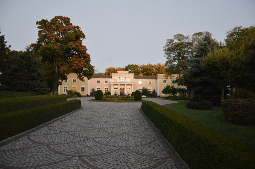 Hotel i SPA w Wielgiem coraz bliżej. Gmina Ostrówek sprzedała już działki