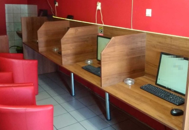Mundurowi zabezpieczyli w Golubiu-Dobrzyniu 4 zestawy komputerów służących do gier hazardowych