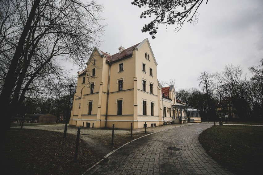 Pałac Rheinbabenów w Siemianowicach Śląskich zachwyca....
