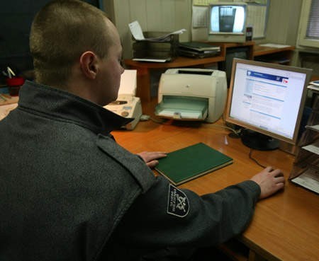 W katowickim areszcie internet wykorzystywany jest do celów służbowych.