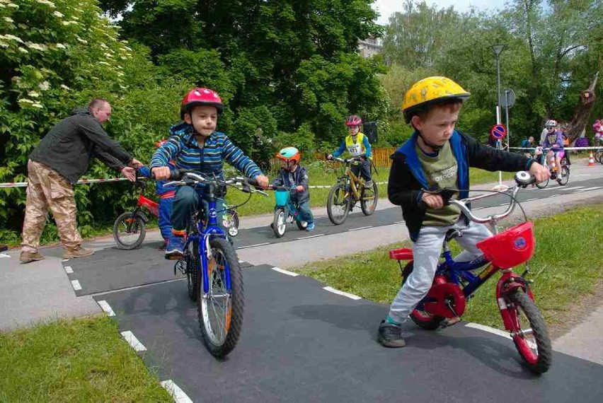 TOUR Kocham Rowerek – Wyścigi rowerkowe w Kielcach w Dzień Dziecka! [ZDJĘCIA]