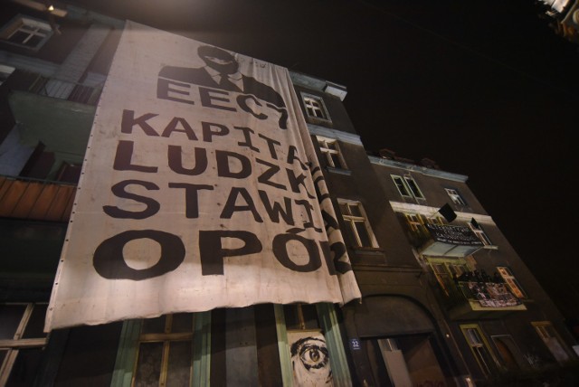 Anarchiści zajęli kamienicę przy ul. Mariackiej. To protest przeciwko EEC Katowice