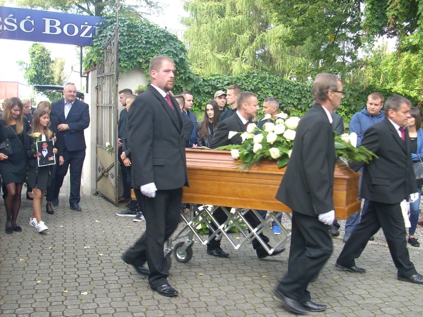 Pogrzeb Mateusza Witka, piłkarza MKS Iskra Pszczyna