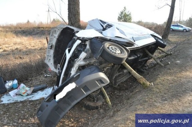 Wypadek Busa w pobliżu miejscowości Wejdyki