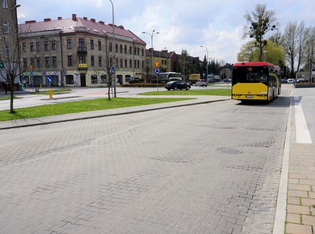 Remont placu przed dworcem PKP w Oświęcimiu obejmie pętlę autobusową i postój taksówek