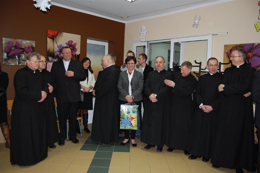 Okno Życia w Kartuzach zostało oficjalnie otwarte i poświęcone przez bpa Ryszarda Kasynę