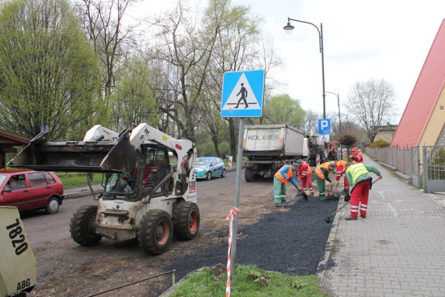 Remont Michałkowickiej w Siemianowicach: wymieniają część nawierzchni