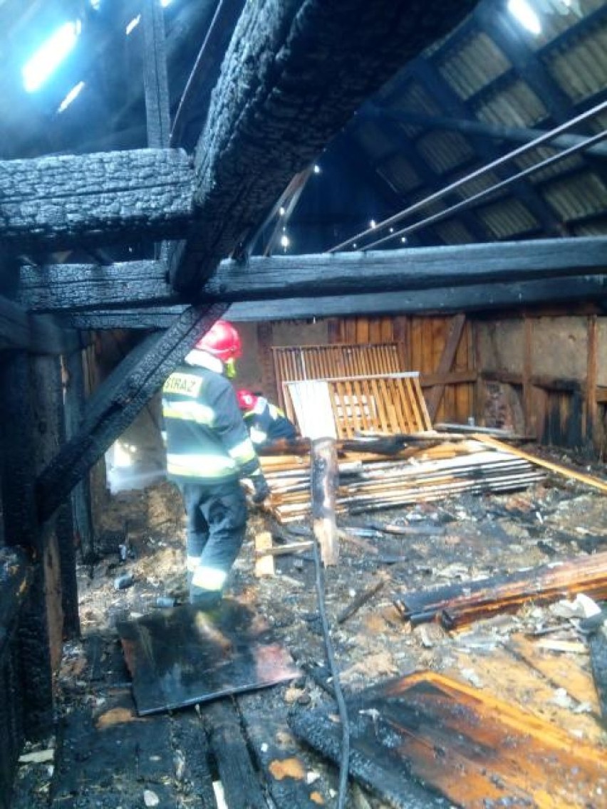Pożar budynku gospodarczego w miejscowości Podgórki [ZDJĘCIA]