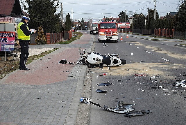 9 marca, około godz. 7.55 włączająca się do ruchu kierująca...