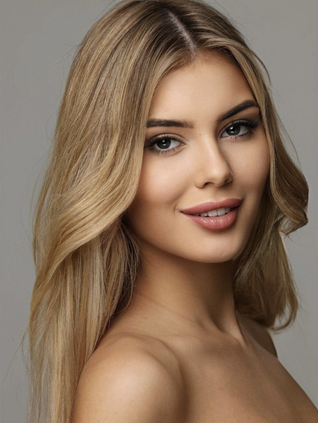 Tak prezentowała się Klaudia Andrzejewska z Włocławka na gali konkursu Miss Polonia 2021/2022 oraz na konkursie Miss Intercontinental 2022.