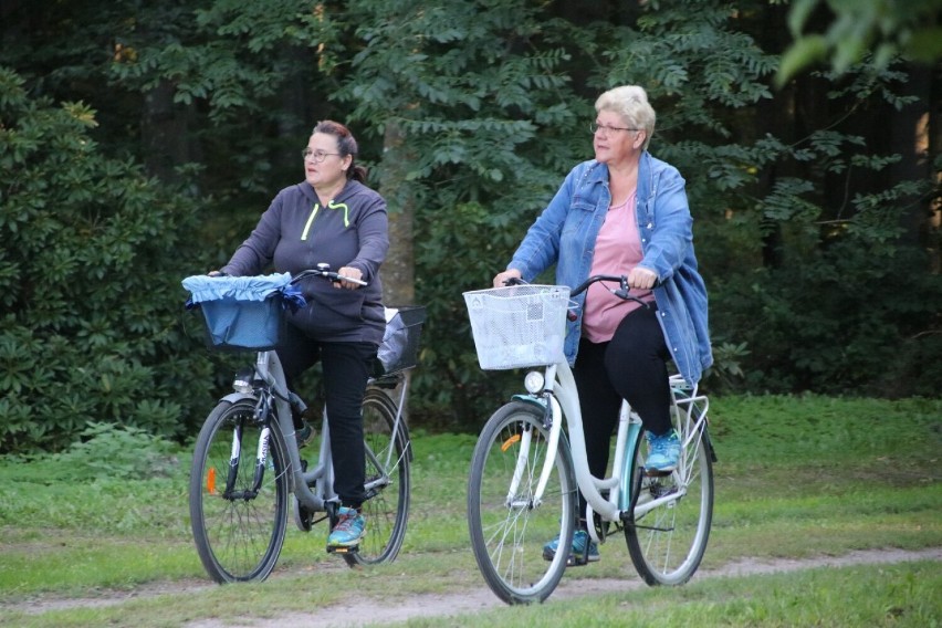 Wystartowała kolejna edycja Leśnego Rajdu Rowerowego. Frekwencja i pogoda dopisały