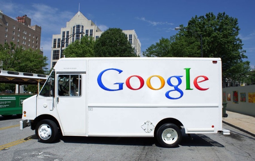 Mobilne paczkomaty w autonomicznych samochodach Google - to może wypalić!
