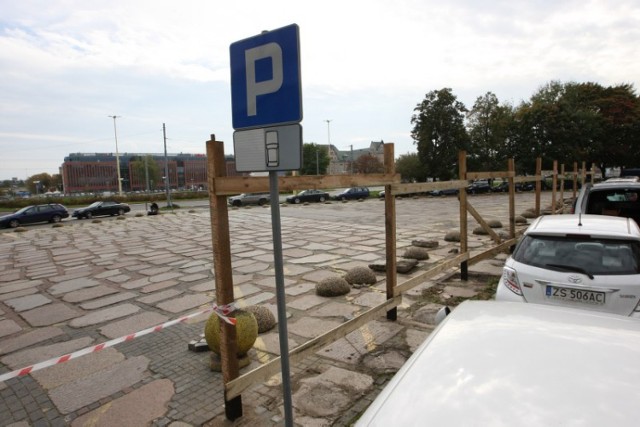 Zamaist parkingu - kamienica. Zmiany na szczecińskim Podzamczu