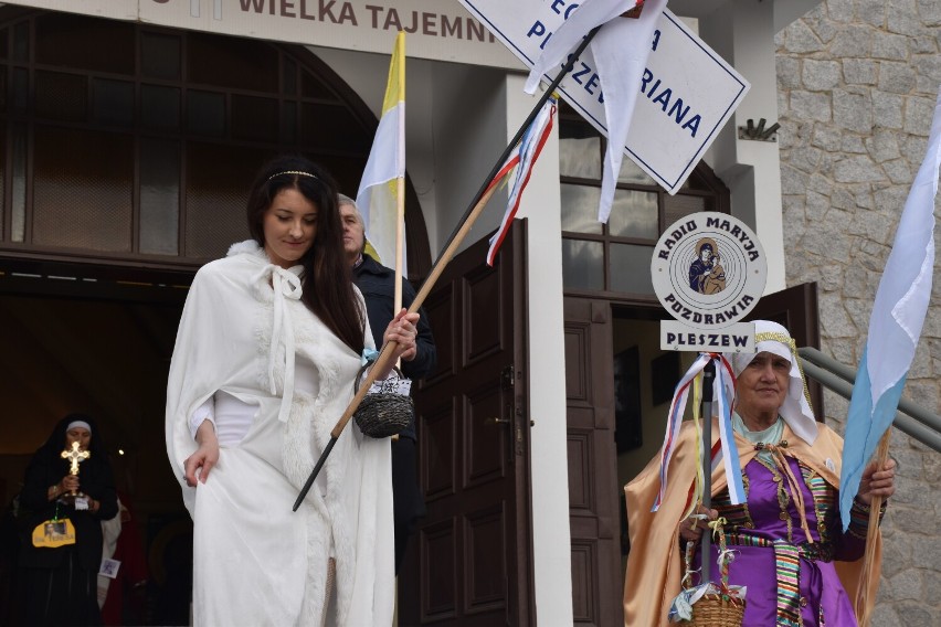 Marsz Wszystkich Świętych w Pleszewie alternatywą dla...