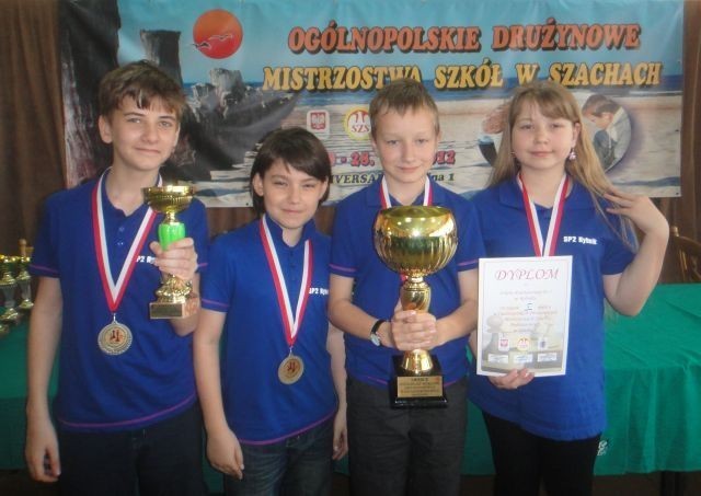 Młodzi szachiści z Rybnika zostali drużynowymi mistrzmi Polski!