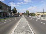 Zakończona przebudowa drogi 713 przez Tomaszów: Władze województwa podsumowały inwestycję [ZDJĘCIA]