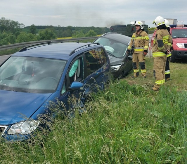 Wypadek dwóch samochodów w Okoninie, na trasie Grudziądz - Radzyń Chełmiński