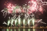 Festiwal Pyromagic 2015: Widowiskowe fajerwerki i tłumy na Wałach Chrobrego [zdjęcia, wideo]