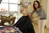 Który fryzjer w Częstochowie jest NAJLEPSZY? Oto 21 salonów, gdzie warto zrobić fryzurę na SYLWESTRA!