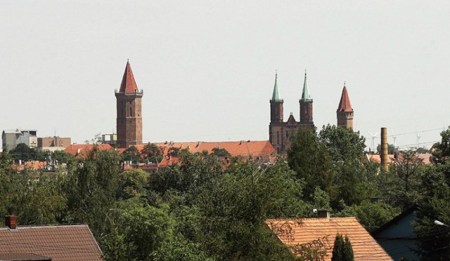 Tak wygląda Legnica widziana z drogi ekspresowej S3.