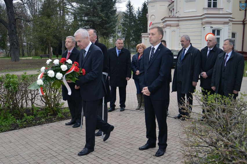Wladze Przemyśla uczciły pamięć ofiar katastrofy smoleńskiej