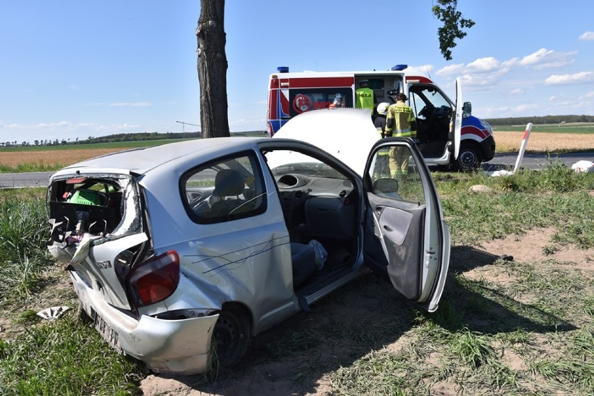 Wypadek w Dalewie. Trzy osoby trafiły do szpitala