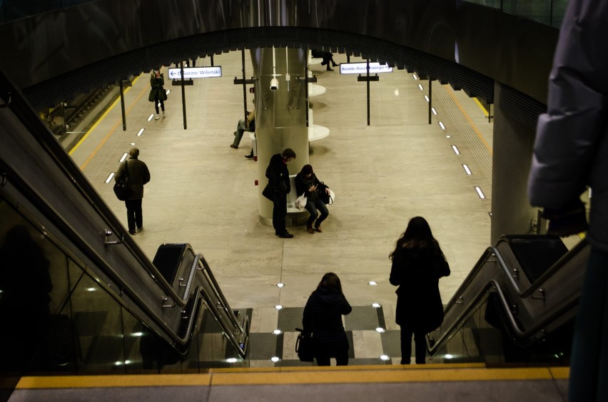 Gotówkomaty znikają. Metro odłączyło prąd, właściciele...