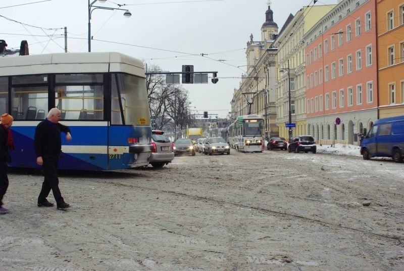 Dolny Śląsk sparaliżowany przez opady śniegu