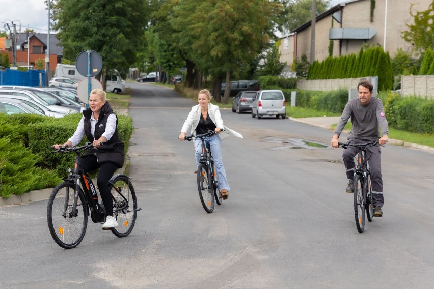 Pleszew jak Warszawa! Firma GASPOL zakupiła pięć rowerów elektrycznych dla swoich pracowników