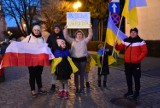Żary solidarne z Ukrainą. "Polacy dziękujemy wam, że nam pomagacie"-wzruszające słowa przed żarskim ratuszem