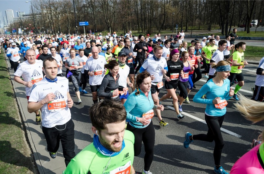 Utrudnienia w ruchu, Warszawa. Półmaraton przebiegnie przez...