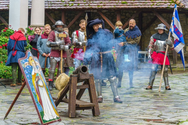 Jarmark św. Małgorzaty odbył się po rocznej przerwie. Średniowieczni rycerze opanowali Nowy Sącz