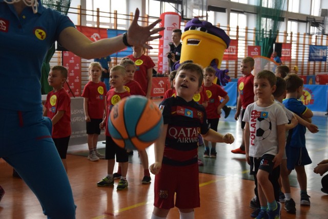 Orlen Przedszkoliada Tour 2019. 250 przedszkolaków rywalizowało w Szkole Podstawowej nr 10 w Kaliszu