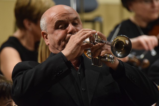 Koncert Filharmonii Kaliskiej - trąbka w roli głównej i zagadki Londynu