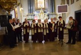 Święto Niepodległości w Ogrodzieńcu. Koncert pieśni patriotycznej ZDJĘCIA