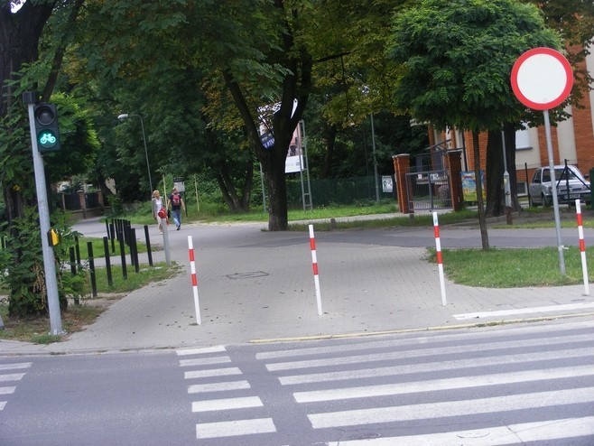 Poznań - Rowerzyści zagrażają pieszym na Grunwaldzkiej?