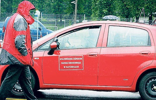 By zdobyć prawo jazdy, nawet nie trzeba było przyjeżdżać na egzamin do Katowic