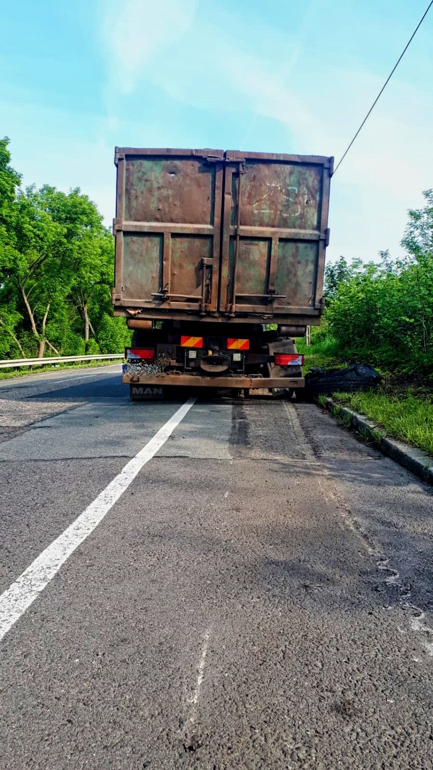 DTŚ w Gliwicach: Uszkodził kilka kilometrów drogi [ZDJĘCIA]