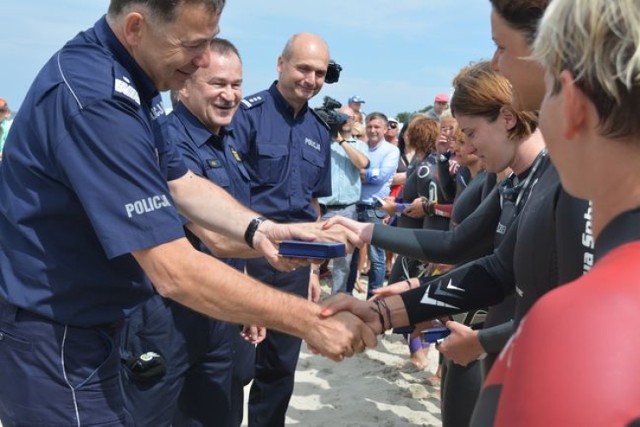 Krynica Morska. Policjantki zakończyły morską sztafetę