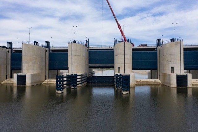 Zbiornik Racibórz Dolny ma być uruchamiany przy wartości przepływu wody w Odrze powyżej 1210 metrów sześciennych na sekundę.