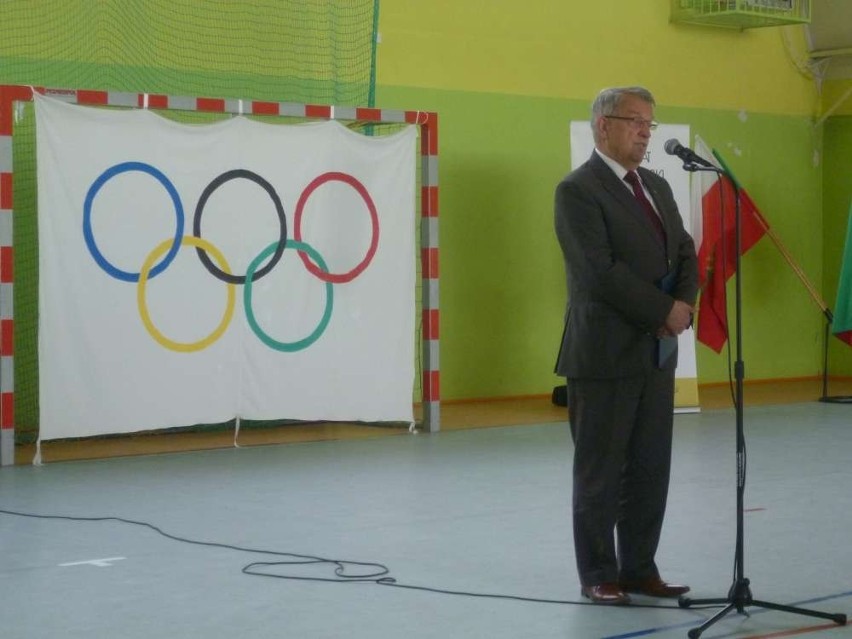 ZSL-G w Ratajach zorganizowało Powiatowy Dzień Olimpijczyka [ZDJĘCIA]
