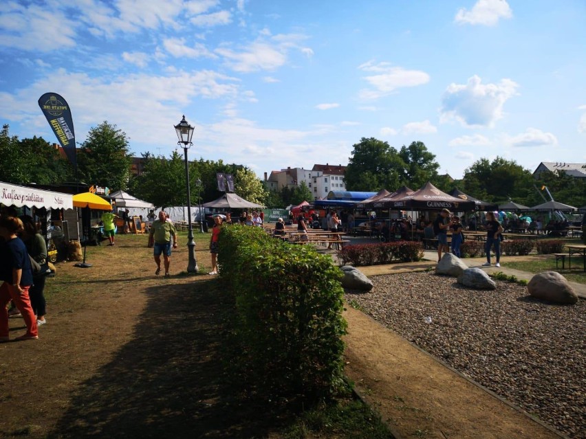 Foodtrucki pojawiły się po stronie niemieckiej w Guben. To...