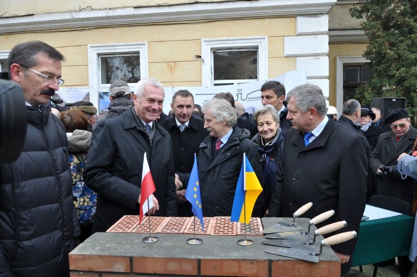 Ruszyła budowa Domu Polskiego we Lwowie